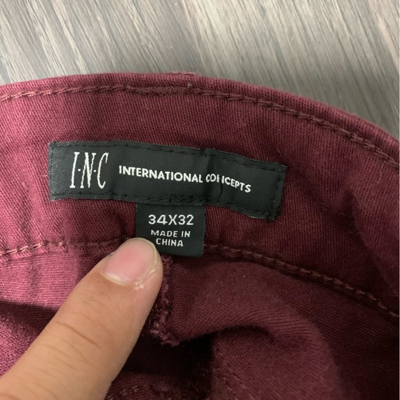 Maroon Chinos Pants - Picture 2 of 3